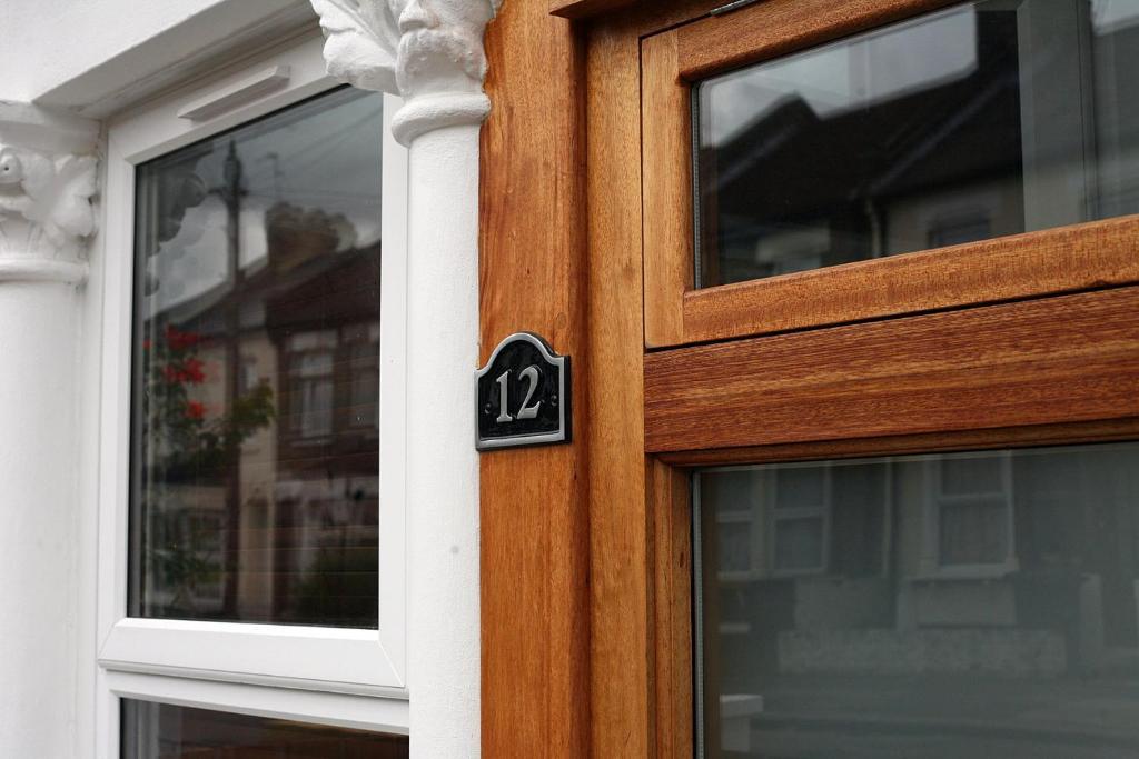 London Malvern Road Rooms To Let Dış mekan fotoğraf